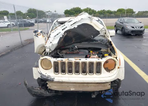 2018 Jeep Renegade Sport Fwd из США, поврежденный, VIN ZACCJAAB9JPG80413